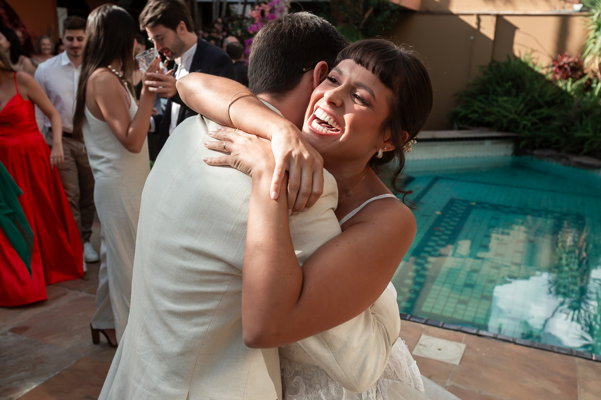 fotos de casamento, fotografo porto alegre, fotos romanticas, fotos divertidas, vestido de noiva, festa de casamento, decoração de casamento, casamento romantico, buque de noiva