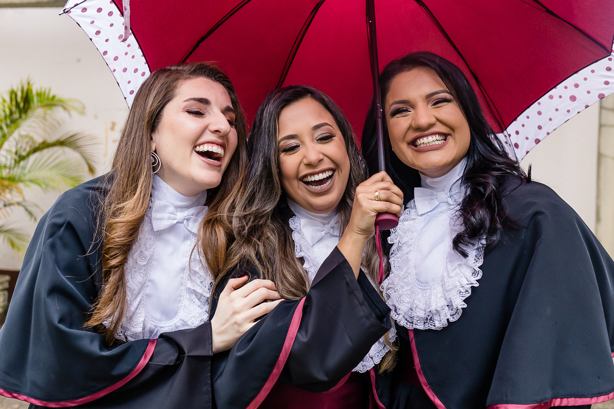prova de toga, formatura, fotografo de formatura, barrete, faculdade, universidade, medicina, direito, colação de grau, fotografo profissional, fotografo porto alegre