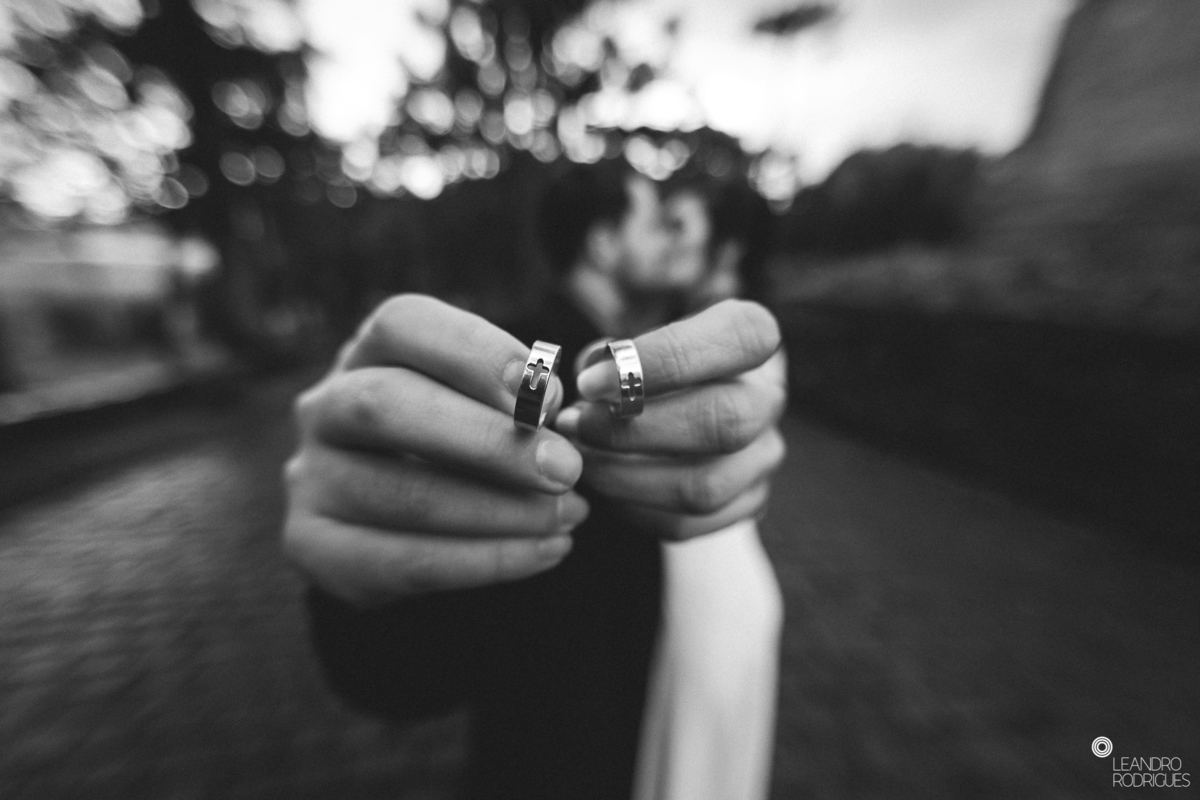 ensaio pré wedding, ensaio fotográfico, ensaio pré casamento, noivos, fotógrafo de casamento, fotografo em porto alegre, retrato de noiva, foto de casal, casamento, buque de noiva, vestido de noiva, roupa de noivo, castelo, casamento no castelo, 