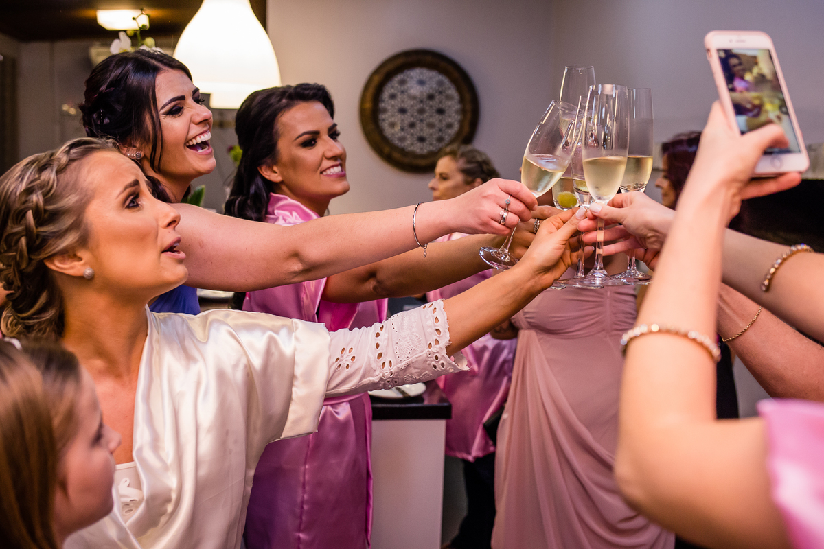 make de noiva, penteado de noiva, vestido de noiva, dress, buque, casamento, fotografo de casamento,fotografo porfissional,terno de noivo,festa em porto alegre,cerimonia de casamento,festa de casamento, sapato de noivo,cerimonial de casamento,igreja casar