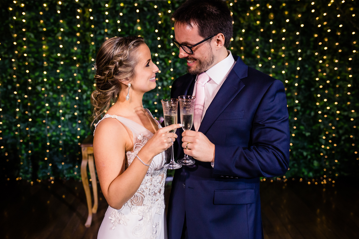 make de noiva, penteado de noiva, vestido de noiva, dress, buque, casamento, fotografo de casamento,fotografo porfissional,terno de noivo,festa em porto alegre,cerimonia de casamento,festa de casamento, sapato de noivo,cerimonial de casamento,igreja casar