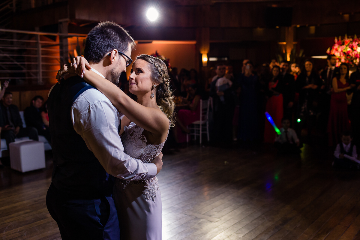 make de noiva, penteado de noiva, vestido de noiva, dress, buque, casamento, fotografo de casamento,fotografo porfissional,terno de noivo,festa em porto alegre,cerimonia de casamento,festa de casamento, sapato de noivo,cerimonial de casamento,igreja casar