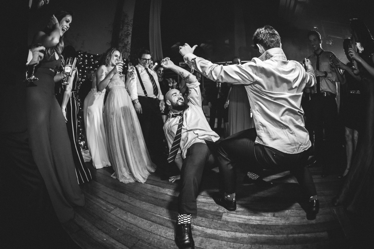 make de noiva, penteado de noiva, vestido de noiva, dress, buque, casamento, fotografo de casamento,fotografo porfissional,terno de noivo,festa em porto alegre,cerimonia de casamento,festa de casamento, sapato de noivo,cerimonial, dança dos noivos