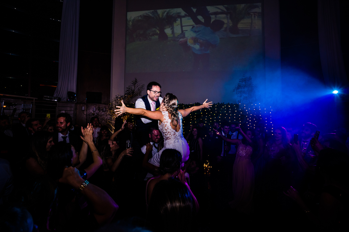 make de noiva, penteado de noiva, vestido de noiva, dress, buque, casamento, fotografo de casamento,fotografo porfissional,terno de noivo,festa em porto alegre,cerimonia de casamento,festa de casamento, sapato de noivo,cerimonial, dança dos noivos