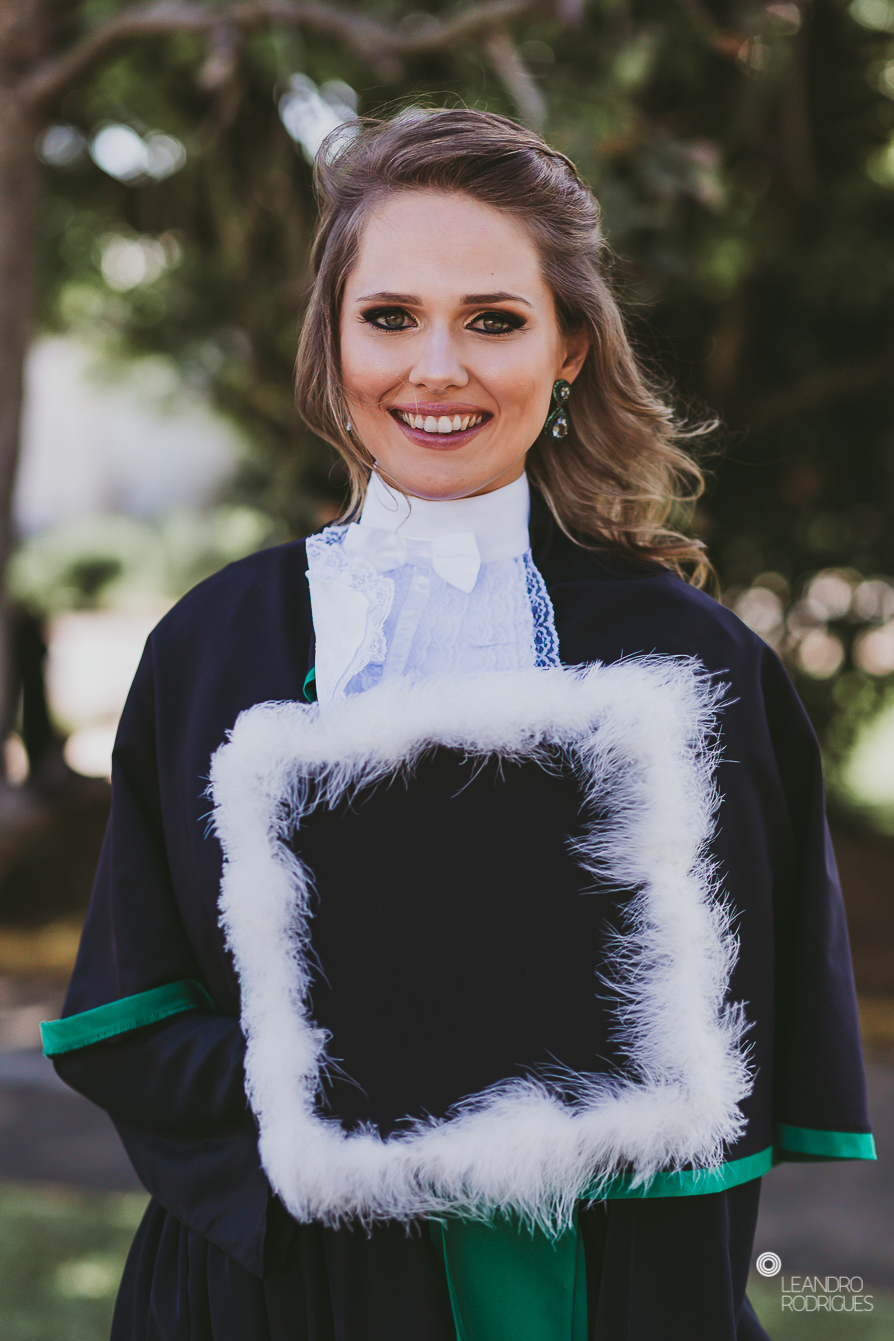 fotografo de formatura, formatura, toga, formanda, cerimônia, colação de grau, festa de formatura, toga, barrete,  odonto, medicina, direito, universidade, faculdade