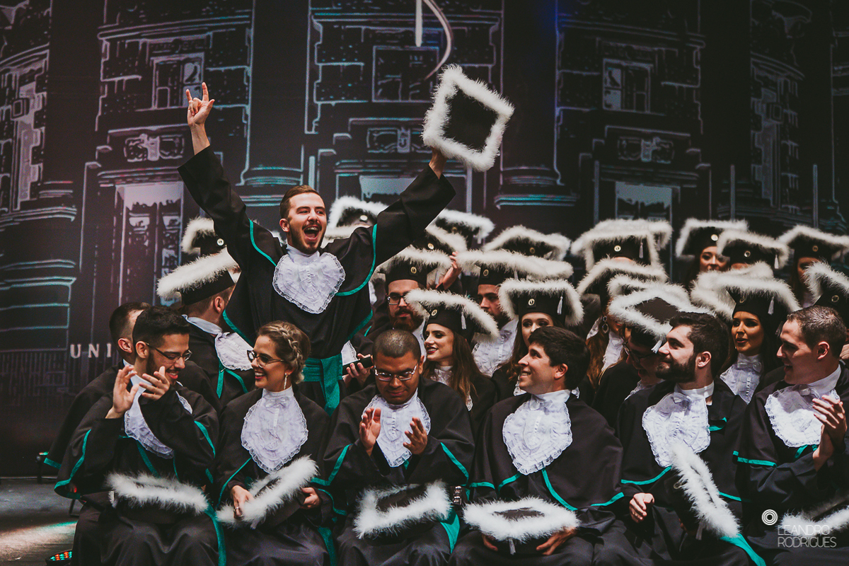 fotografo de formatura, formatura, festa de formatura, roupa de formatura, formando,  medicina, direito, colação de grau, universidade, faculdade,