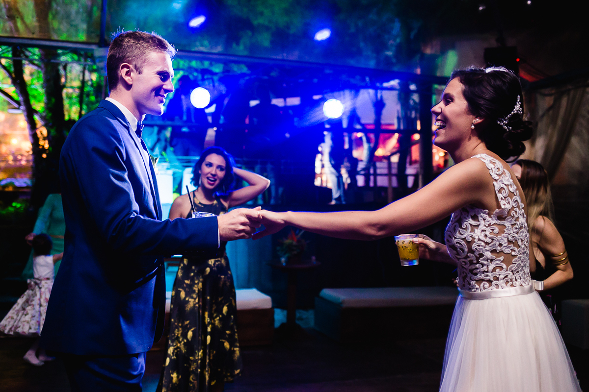 fotografo de casamento, noiva, noivo,festa de casamento,casamento na praia, casamento no sitio, vestido de noiva, terno de noivo,local de casamento em porto alegre, espaço arborio, buque de noiva, foto por do sol,ensaio de noivos