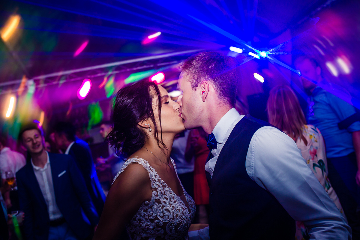 fotografo de casamento, noiva, noivo,festa de casamento,casamento na praia, casamento no sitio, vestido de noiva, terno de noivo,local de casamento em porto alegre, espaço arborio, buque de noiva, foto por do sol,ensaio de noivos