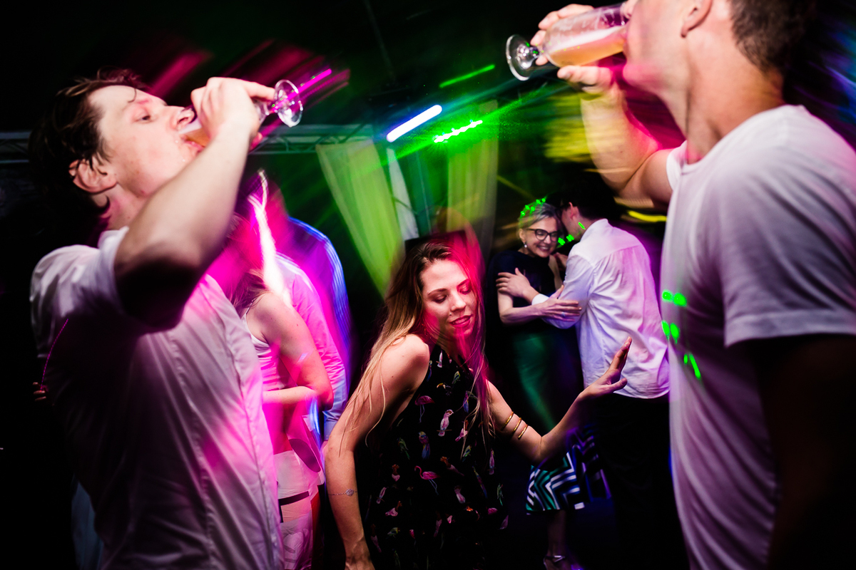 fotografo de casamento, noiva, noivo,festa de casamento,casamento na praia, casamento no sitio, vestido de noiva, terno de noivo,local de casamento em porto alegre, espaço arborio, buque de noiva, foto por do sol,ensaio de noivos