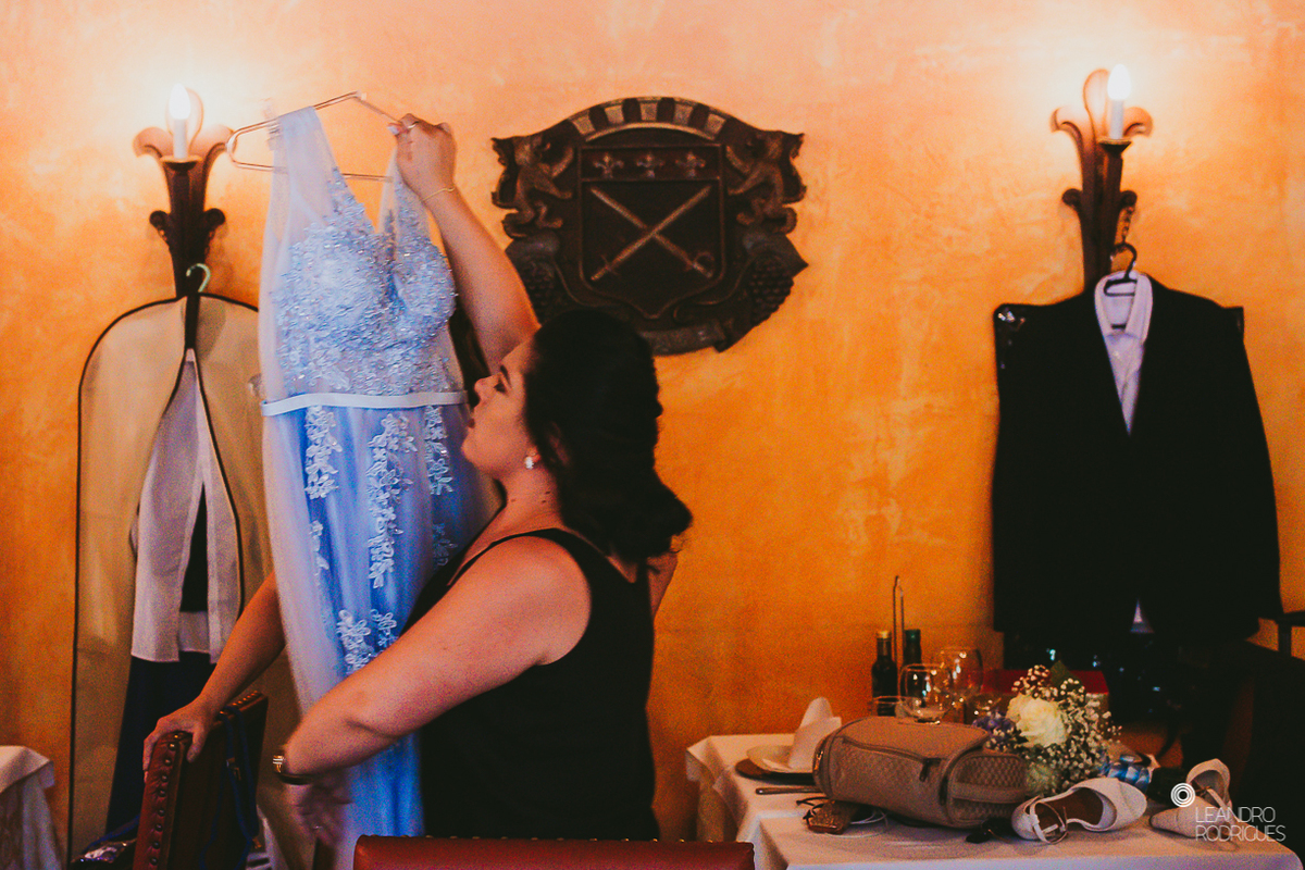 casamento no castelo, festa de casamento, vestido de noiva, terno de noivo, casamento na serra