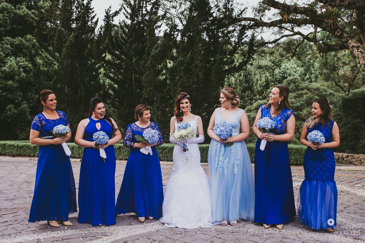 casamento no castelo, festa de casamento, vestido de noiva, terno de noivo, casamento na serra