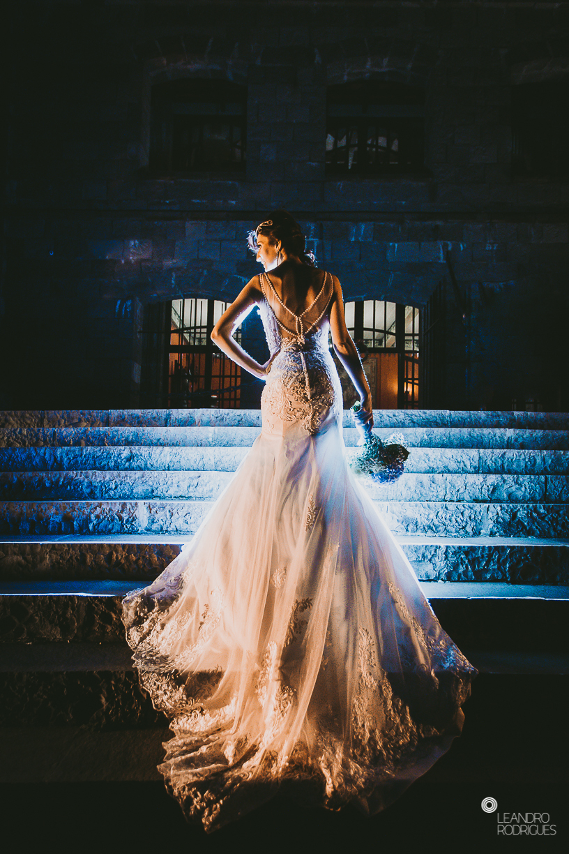 casamento no castelo, festa de casamento, vestido de noiva, terno de noivo, casamento na serra