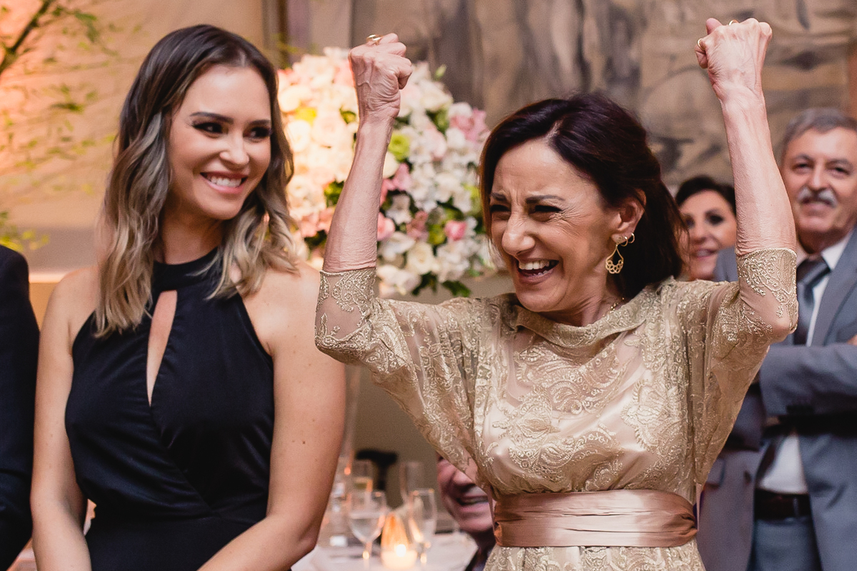 Making de noiva,  festa de casamento, fotografo de casamento, igreja, festa, vestido de noiva, terno de noivo, cabelo de noiva, cerimonia de casamento, buquê, sapato, decoração de casamento, fotografo porto alegre, fotografo de formatura, mini wedding