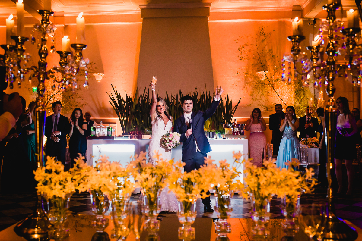 Making de noiva,  festa de casamento, fotografo de casamento, igreja, festa, vestido de noiva, terno de noivo, cabelo de noiva, cerimonia de casamento, buquê, sapato, decoração de casamento, fotografo porto alegre, fotografo de formatura, mini wedding