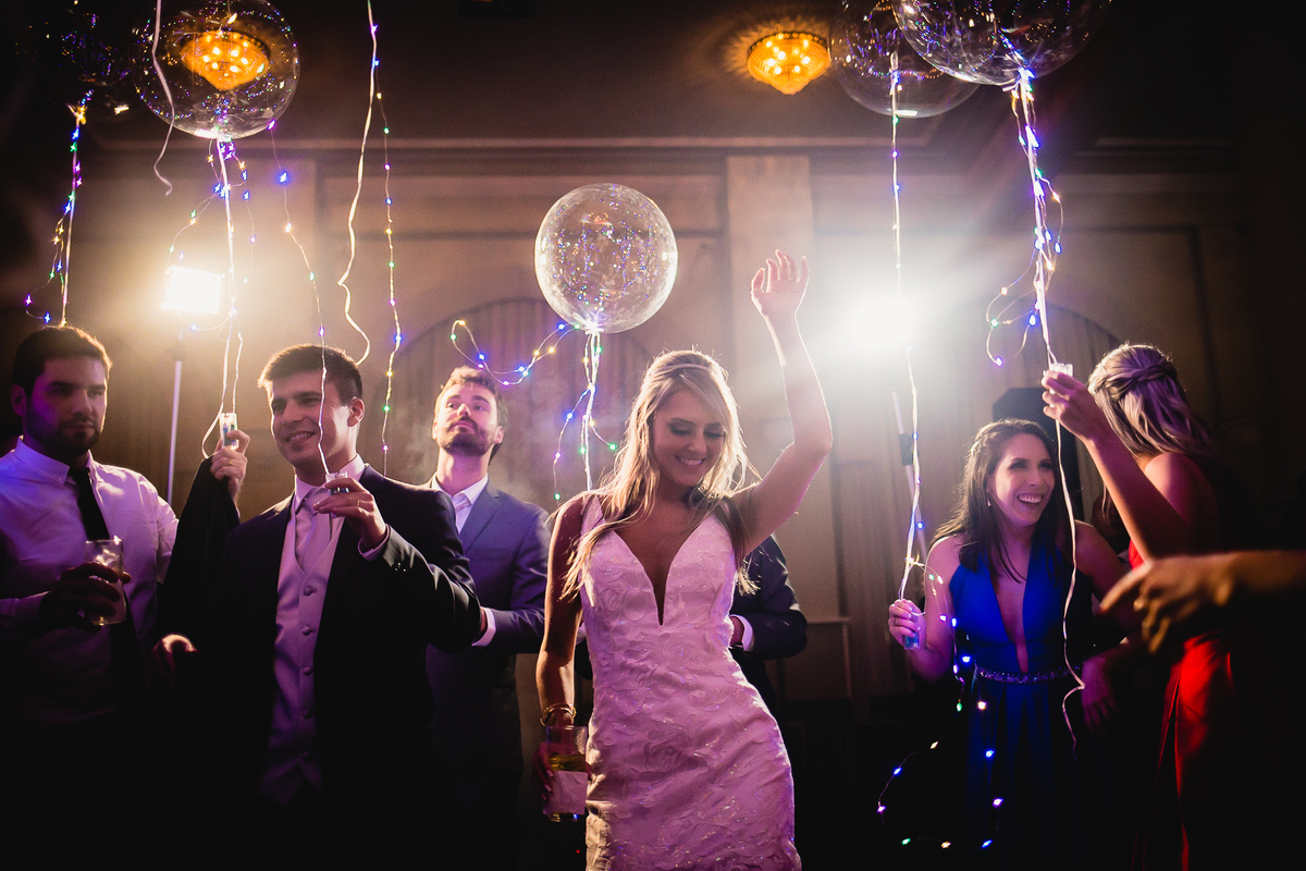 Making de noiva,  festa de casamento, fotografo de casamento, igreja, festa, vestido de noiva, terno de noivo, cabelo de noiva, cerimonia de casamento, buquê, sapato, decoração de casamento, fotografo porto alegre, fotografo de formatura, mini wedding