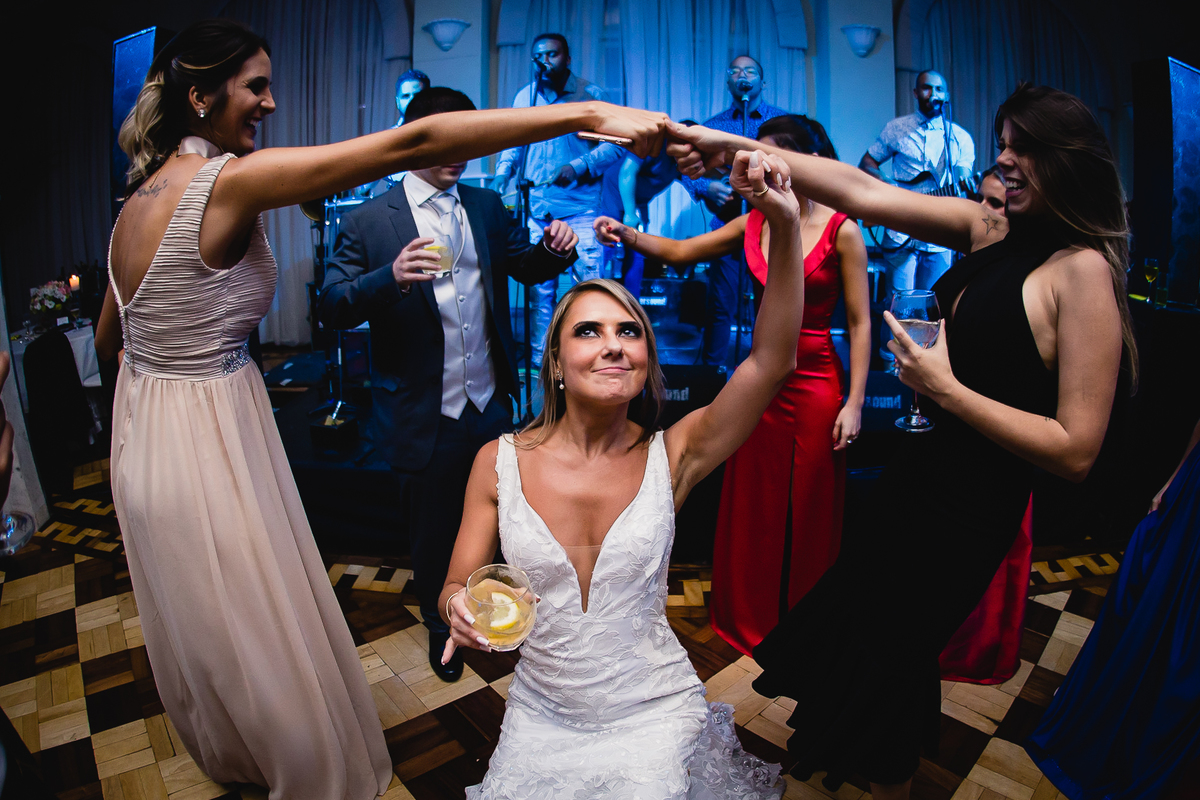 Making de noiva,  festa de casamento, fotografo de casamento, igreja, festa, vestido de noiva, terno de noivo, cabelo de noiva, cerimonia de casamento, buquê, sapato, decoração de casamento, fotografo porto alegre, fotografo de formatura, mini wedding