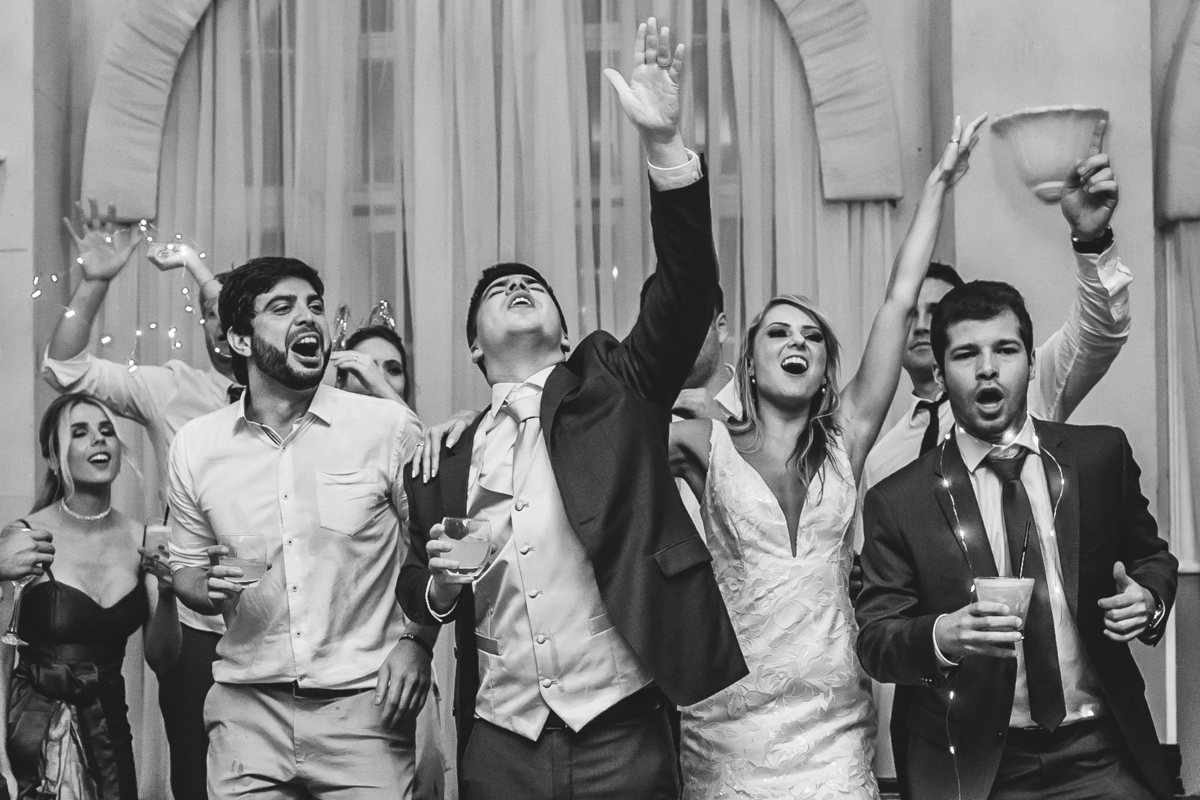 Making de noiva,  festa de casamento, fotografo de casamento, igreja, festa, vestido de noiva, terno de noivo, cabelo de noiva, cerimonia de casamento, buquê, sapato, decoração de casamento, fotografo porto alegre, fotografo de formatura, mini wedding