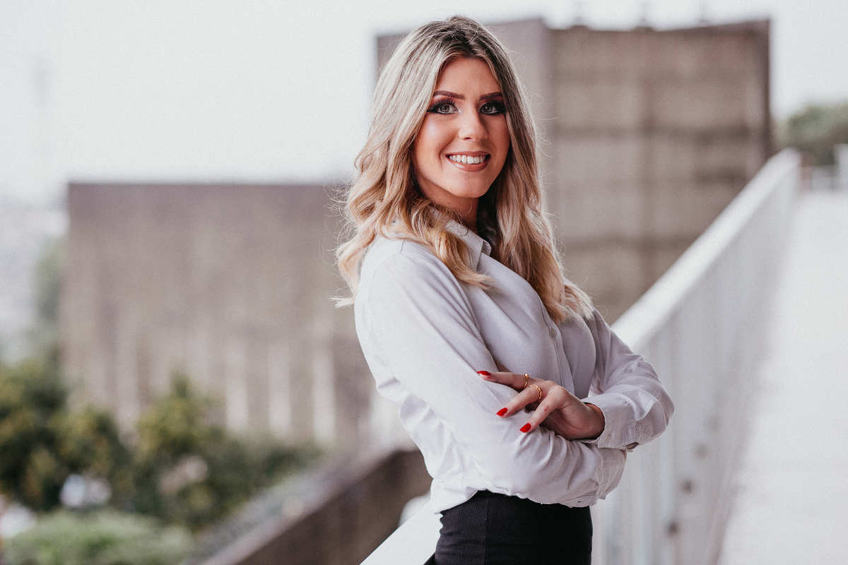 formatura, fotografo de formatura, direito, advogada, formatura direito, pucrs, ufrgs, diploma, bacharel, oab, festa de formatura, prova de togas (1 de 18)