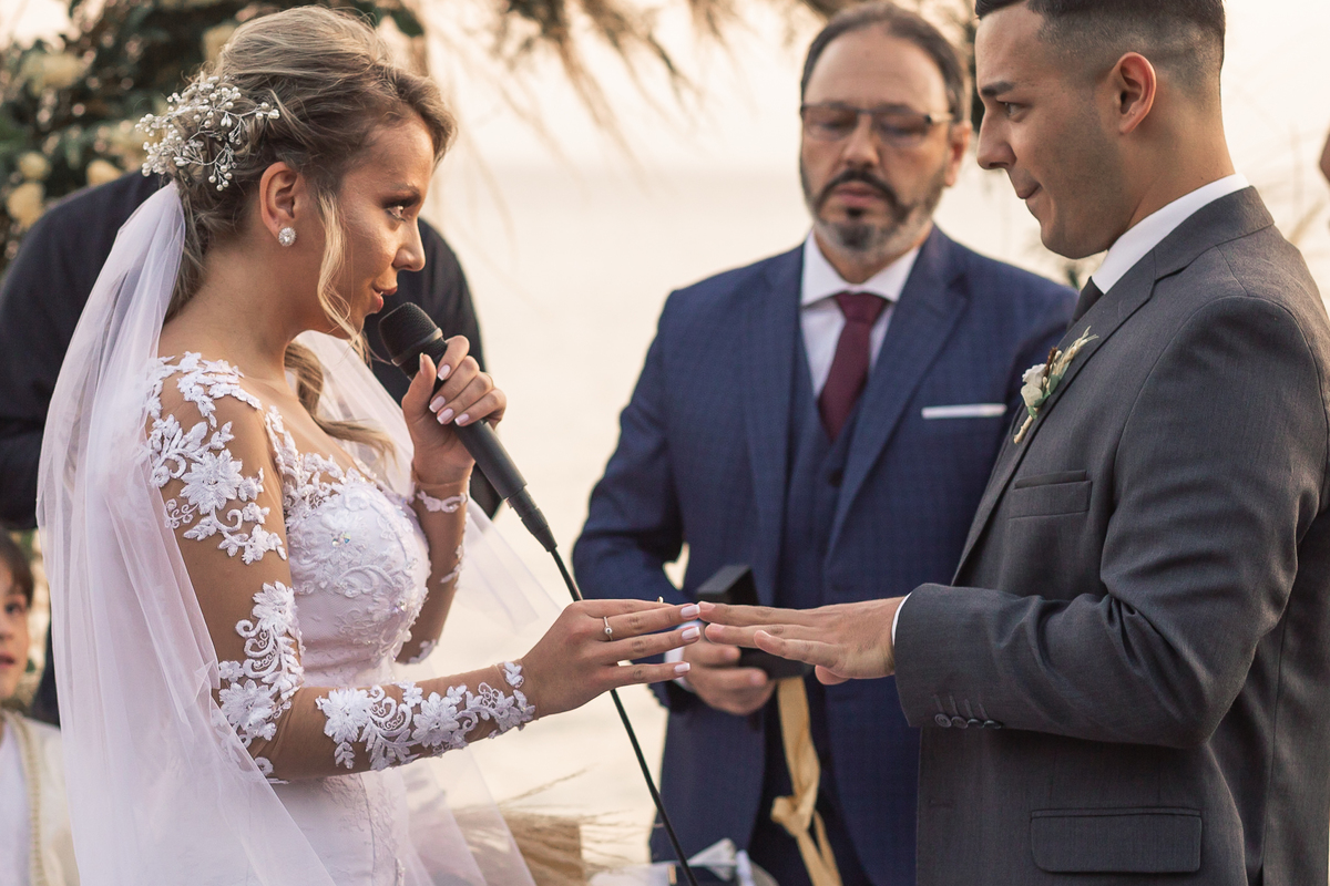 casamento por do sol, casamento rustico, vestido de noiva, noivos, buque de noiva, por do sol, casamento ao ar livre, festa de casamento