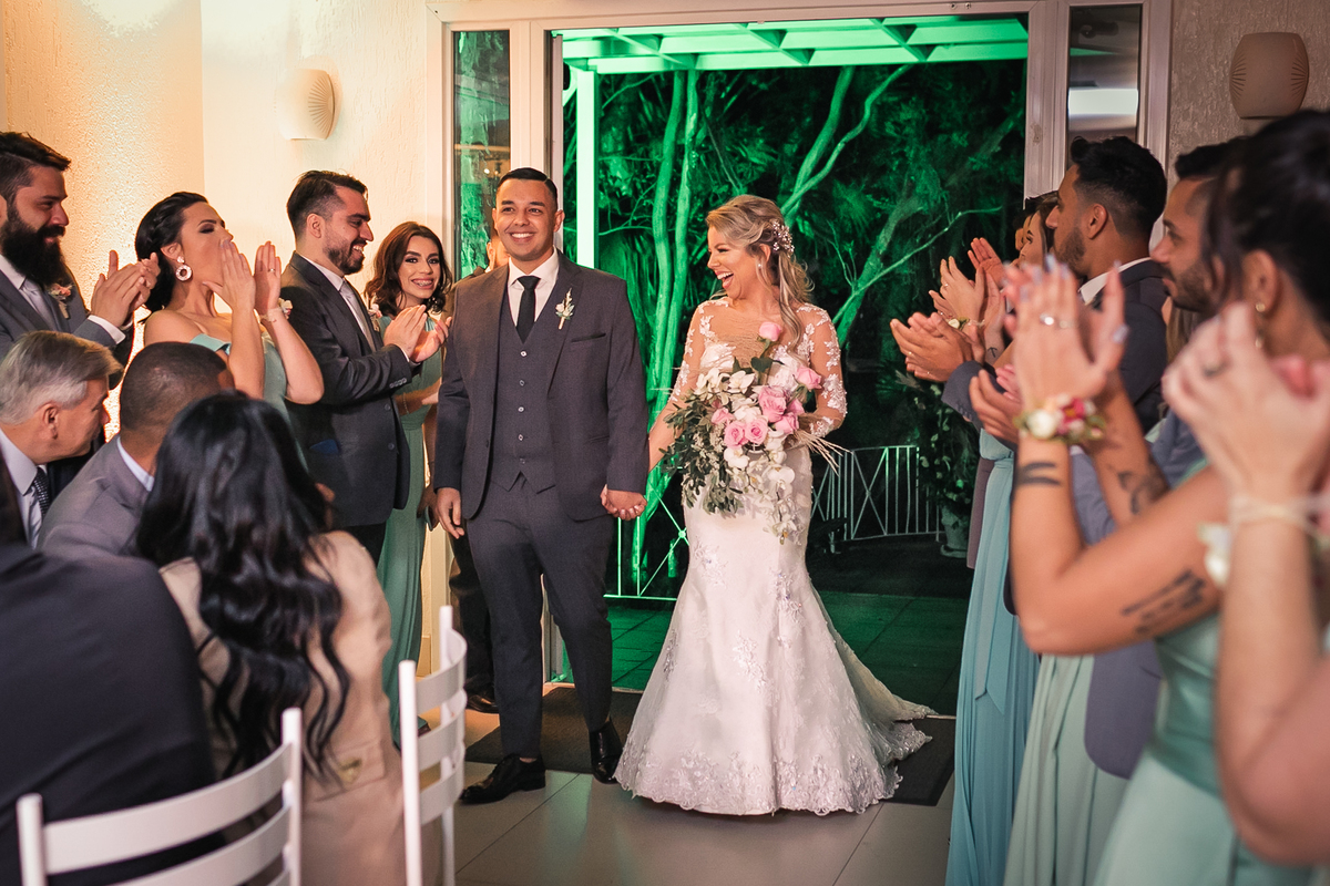 casamento por do sol, casamento rustico, vestido de noiva, noivos, buque de noiva, por do sol, casamento ao ar livre, festa de casamento