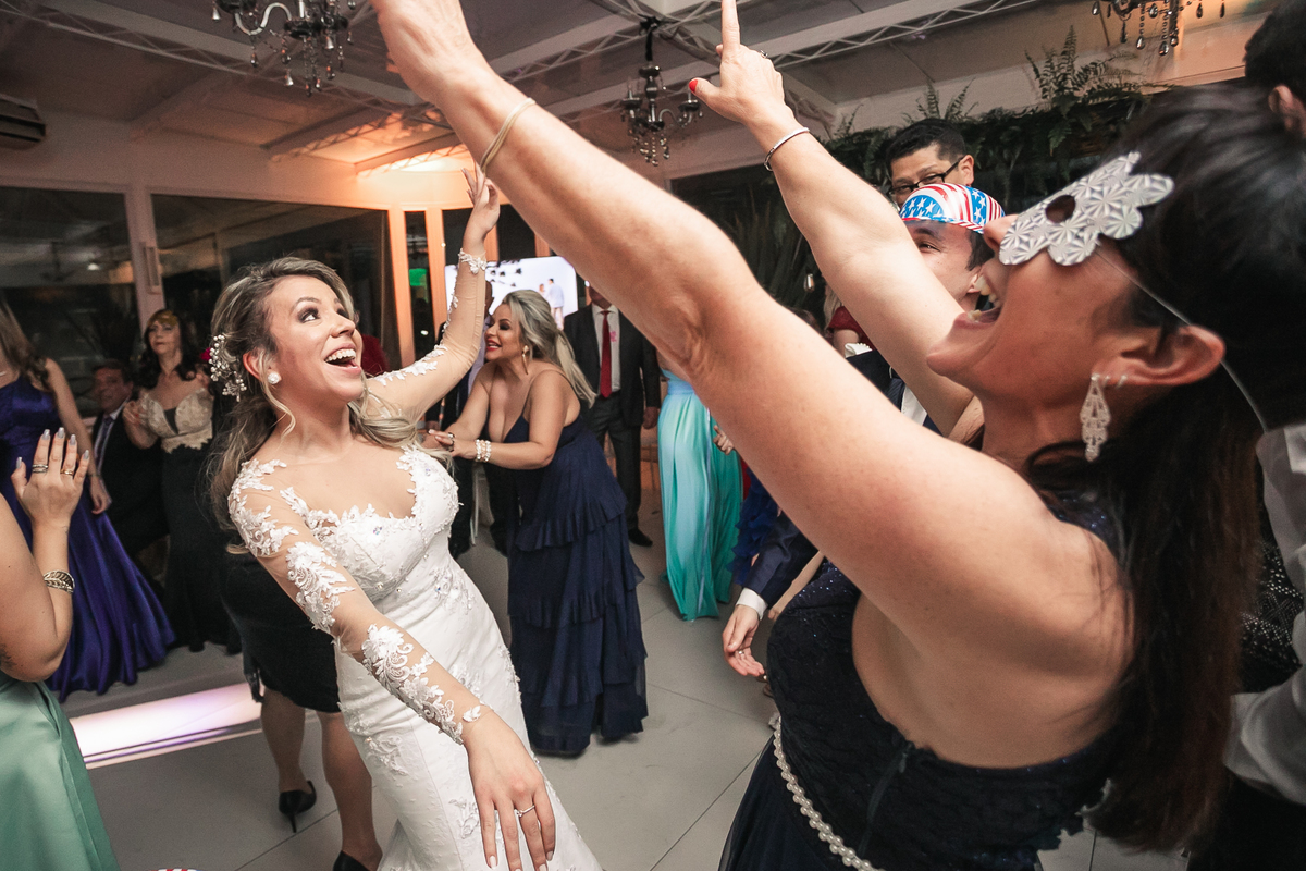 casamento por do sol, casamento rustico, vestido de noiva, noivos, buque de noiva, por do sol, casamento ao ar livre, festa de casamento