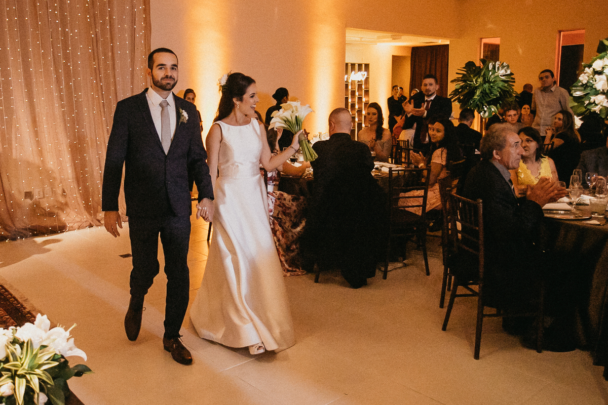 making de noiva, vestido de noiva, casamento rustico, festa de casamento, fotografo de casamento, fotografo em porto alegre, noivos, decoração de festa