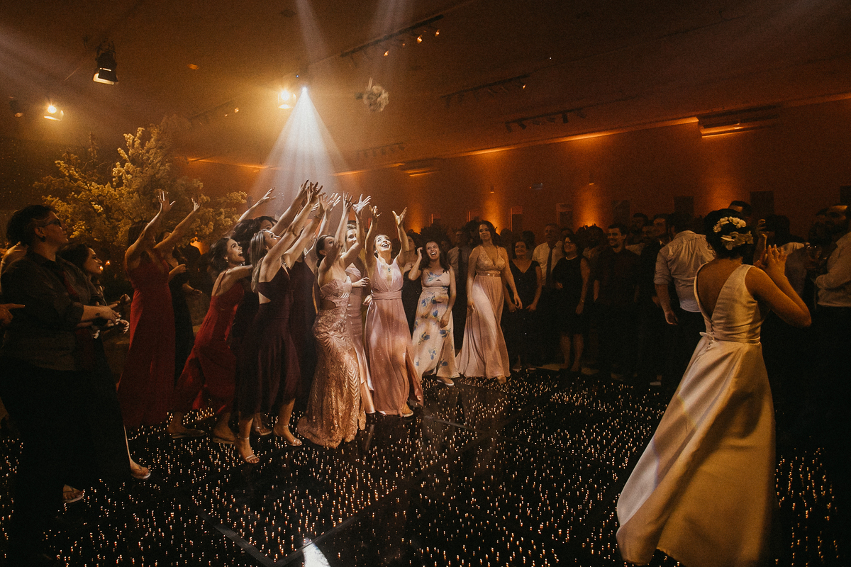 making de noiva, vestido de noiva, casamento rustico, festa de casamento, fotografo de casamento, fotografo em porto alegre, noivos, decoração de festa