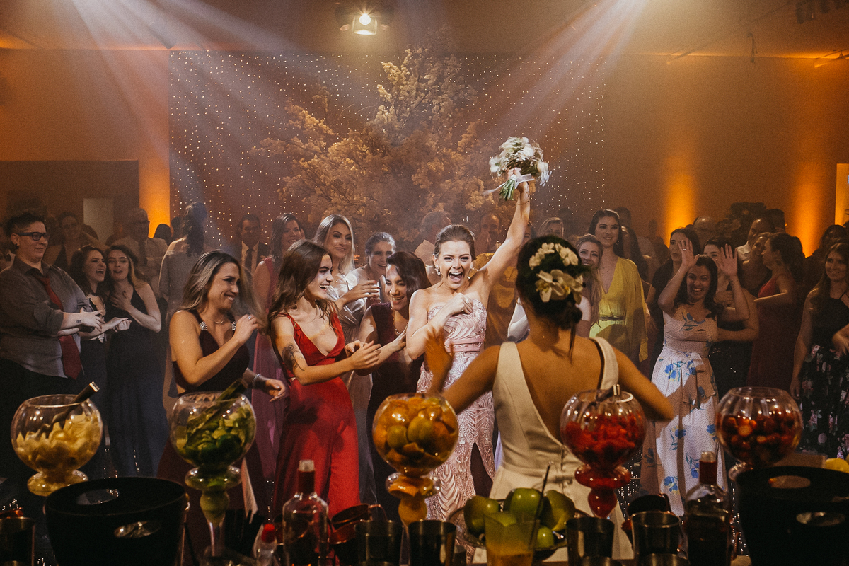 making de noiva, vestido de noiva, casamento rustico, festa de casamento, fotografo de casamento, fotografo em porto alegre, noivos, decoração de festa