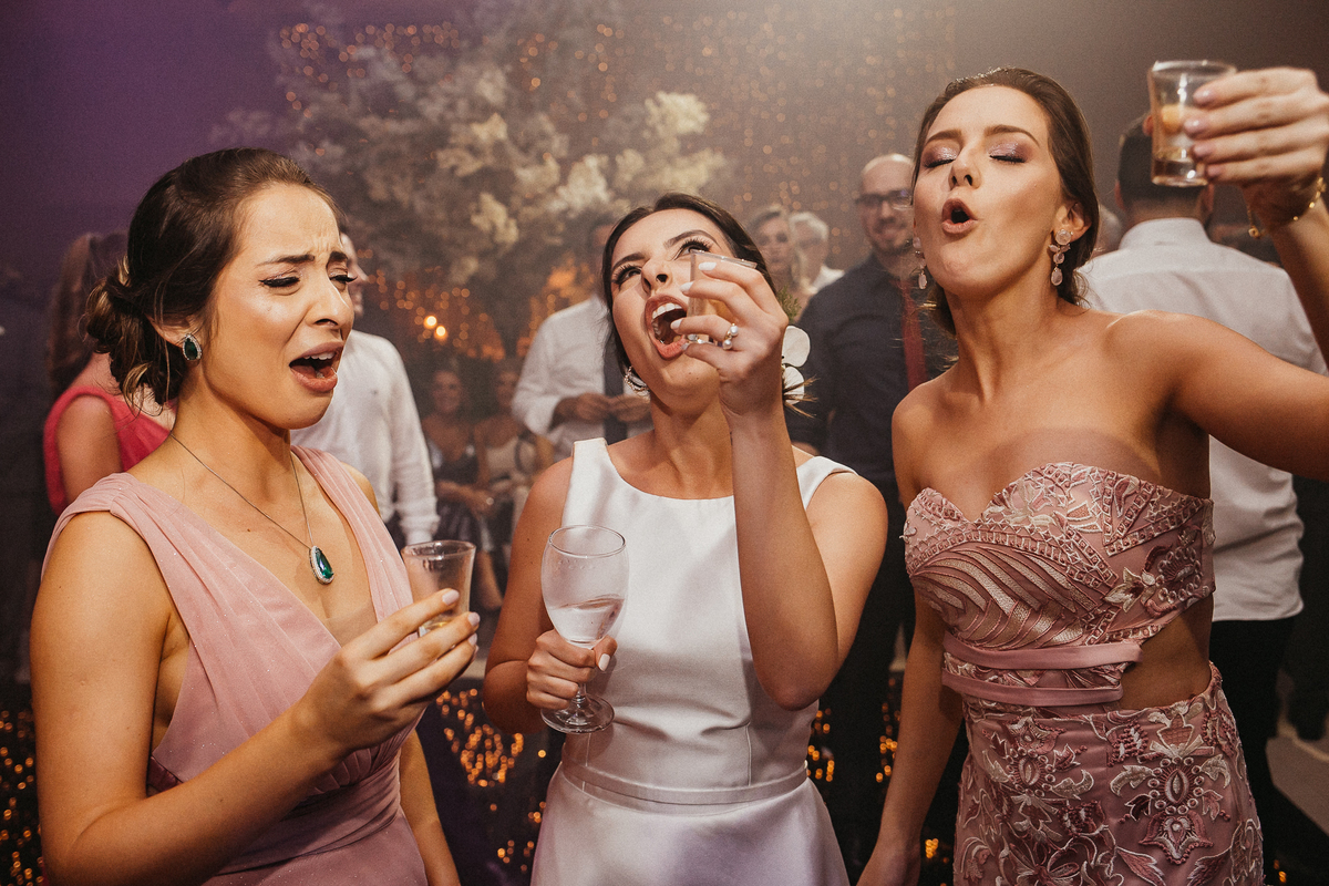 making de noiva, vestido de noiva, casamento rustico, festa de casamento, fotografo de casamento, fotografo em porto alegre, noivos, decoração de festa