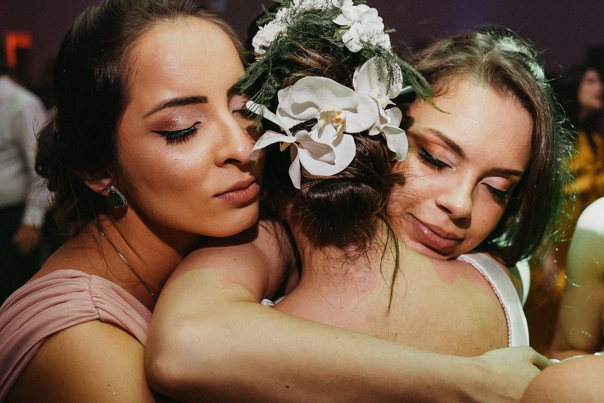 making de noiva, vestido de noiva, casamento rustico, festa de casamento, fotografo de casamento, fotografo em porto alegre, noivos, decoração de festa