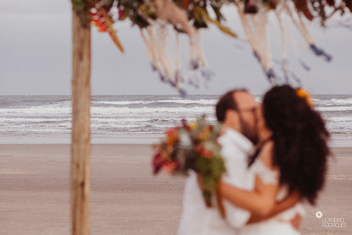 casamento na praia, fotografo de casamento, festa, vestido, noiva, fotografo de casamento, fotografo riogrande do sul, fotos na praia, decoração de casamento, 