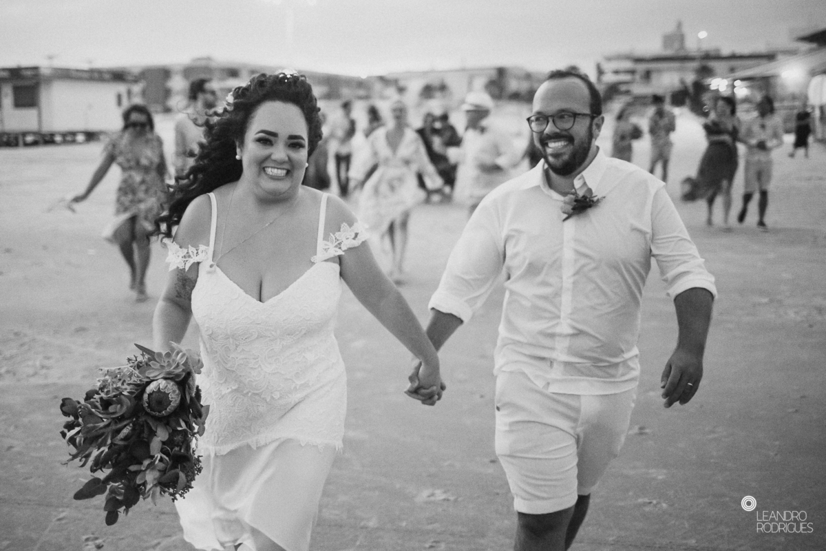 casamento na praia, fotografo de casamento, festa, vestido, noiva, fotografo de casamento, fotografo riogrande do sul, fotos na praia, decoração de casamento, 