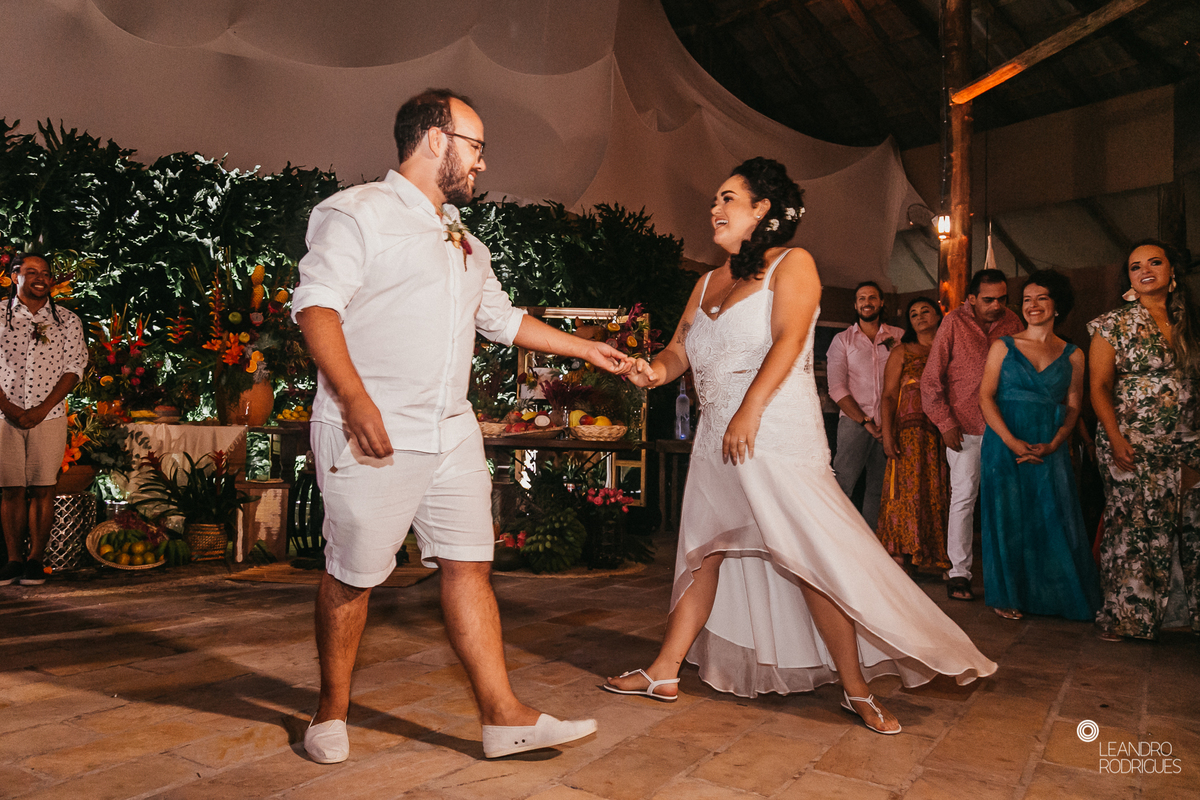 casamento na praia, fotografo de casamento, festa, vestido, noiva, fotografo de casamento, fotografo riogrande do sul, fotos na praia, decoração de casamento, 