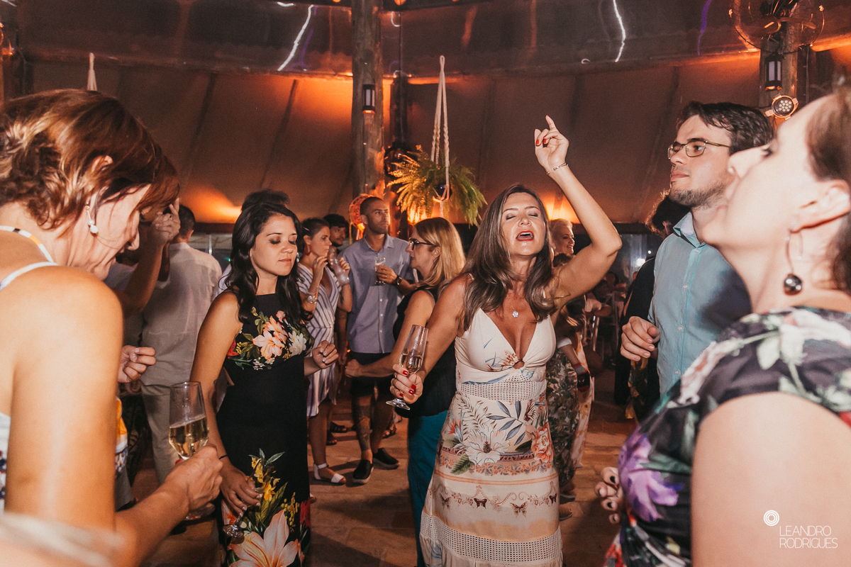 casamento na praia, fotografo de casamento, festa, vestido, noiva, fotografo de casamento, fotografo riogrande do sul, fotos na praia, decoração de casamento, 