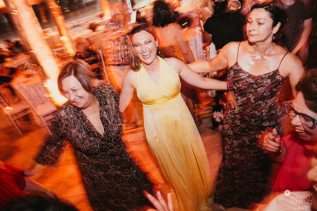 casamento na praia, fotografo de casamento, festa, vestido, noiva, fotografo de casamento, fotografo riogrande do sul, fotos na praia, decoração de casamento, 