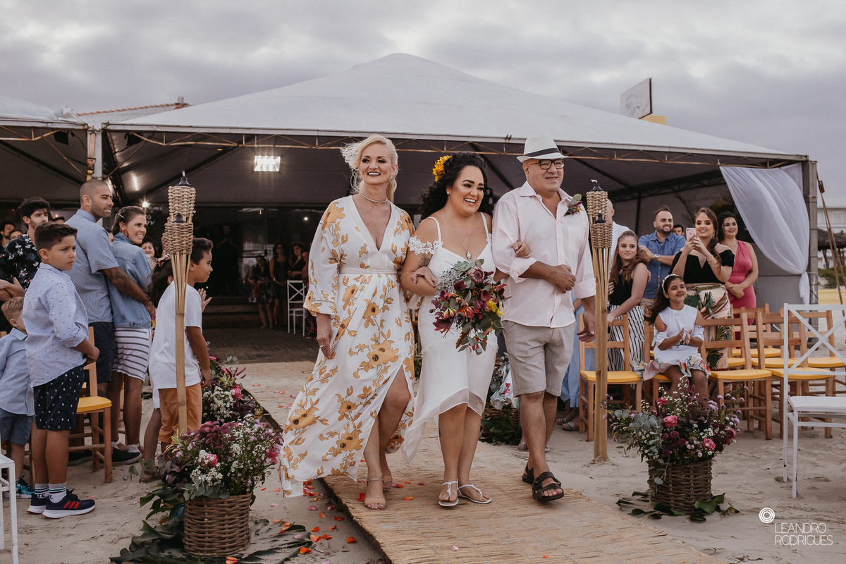 casamento na praia, fotografo de casamento, festa, vestido, noiva, fotografo de casamento, fotografo riogrande do sul, fotos na praia, decoração de casamento, 