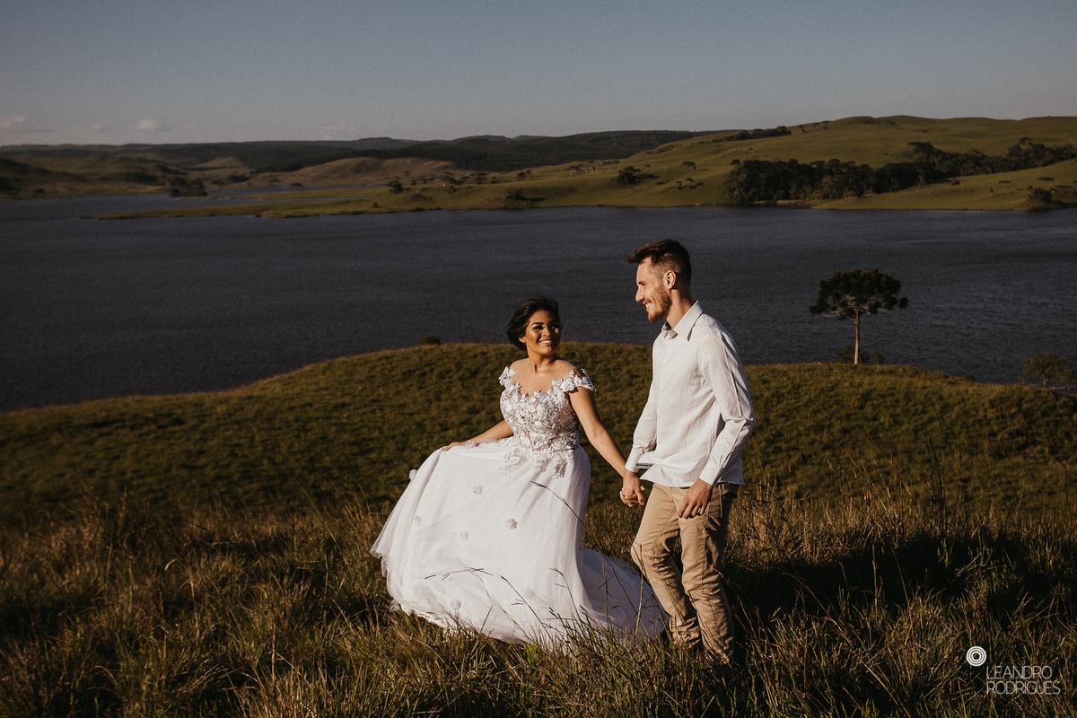 ensaio na serra, ensaio fotografico, ensaio na floresta, pre casamento, pre wedding, fotos de casal, fotografo de casamento, fotografo porto alegre, fotografo rs, vestido de noiva, tedesco eco park