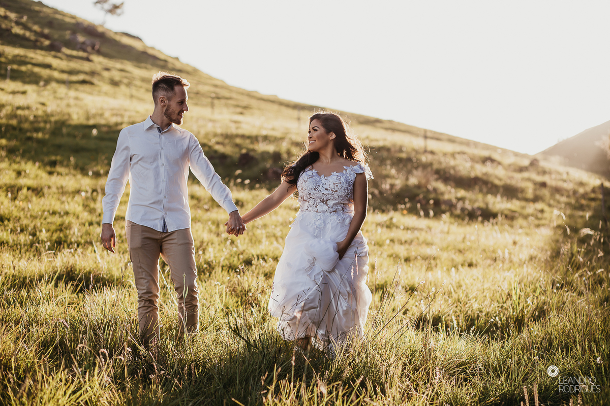 ensaio na serra, ensaio fotografico, ensaio na floresta, pre casamento, pre wedding, fotos de casal, fotografo de casamento, fotografo porto alegre, fotografo rs, vestido de noiva, tedesco eco park