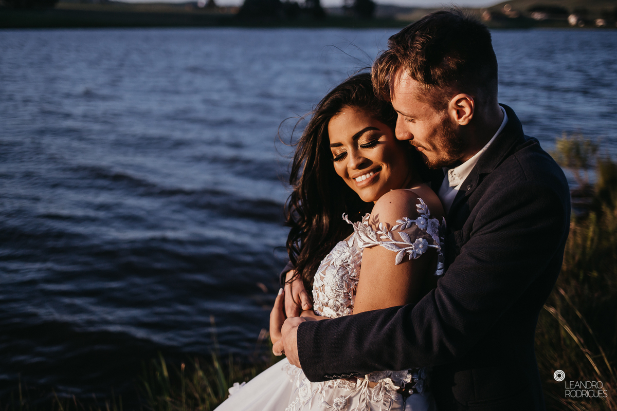 ensaio na serra, ensaio fotografico, ensaio na floresta, pre casamento, pre wedding, fotos de casal, fotografo de casamento, fotografo porto alegre, fotografo rs, vestido de noiva, tedesco eco park