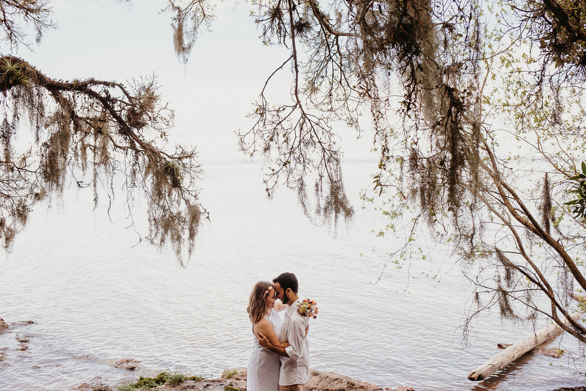 ensaio fotografico, ensaio de casal, ensaio porto alegre, fotografo, casamento, casamento na praia, fotografo, noivos, pre casamento, pre wedding, buque de noiva