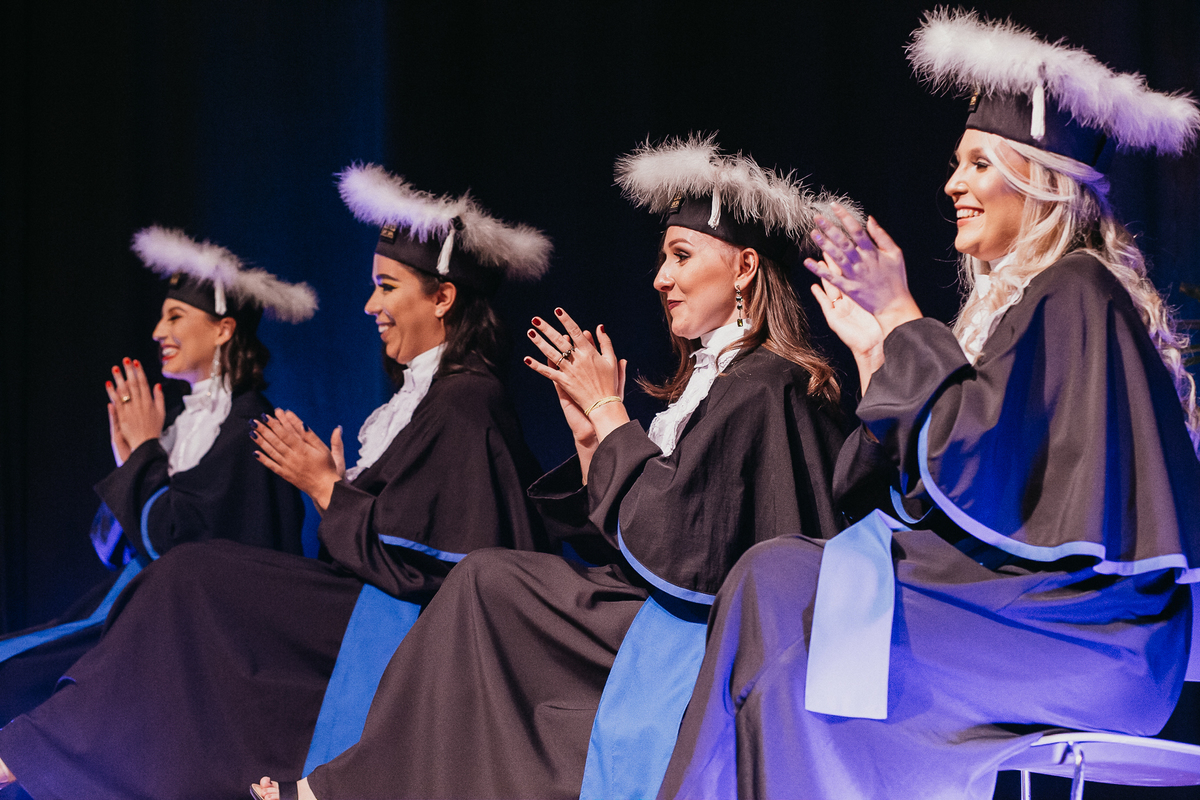 formatura, medicina, biomedicina, direito, odonto, arquitetura, fotografo de formatura, festa, colação de grau, decoração, diploma, faculdade, universidade 