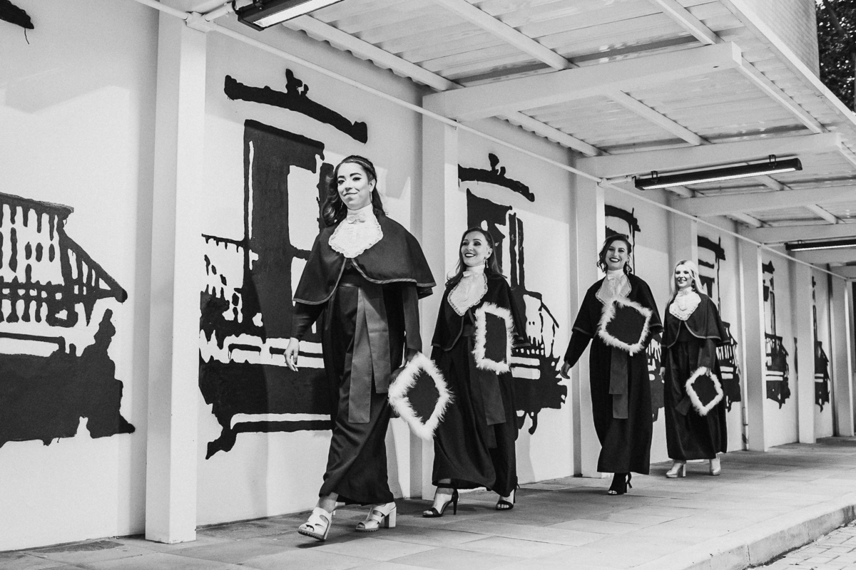 formatura, medicina, biomedicina, direito, odonto, arquitetura, fotografo de formatura, festa, colação de grau, decoração, diploma, faculdade, universidade 