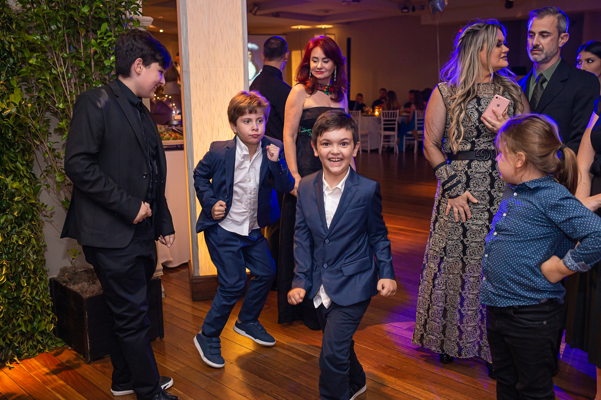 formatura, festa, decoração, arquitetura, formanda, fotografo de formatura, faculdade, pucrs, unisinos, ulbra, ufrgs, medicina, direito, prova de toga, diploma, fotografo porto alegre, fotografo profissional