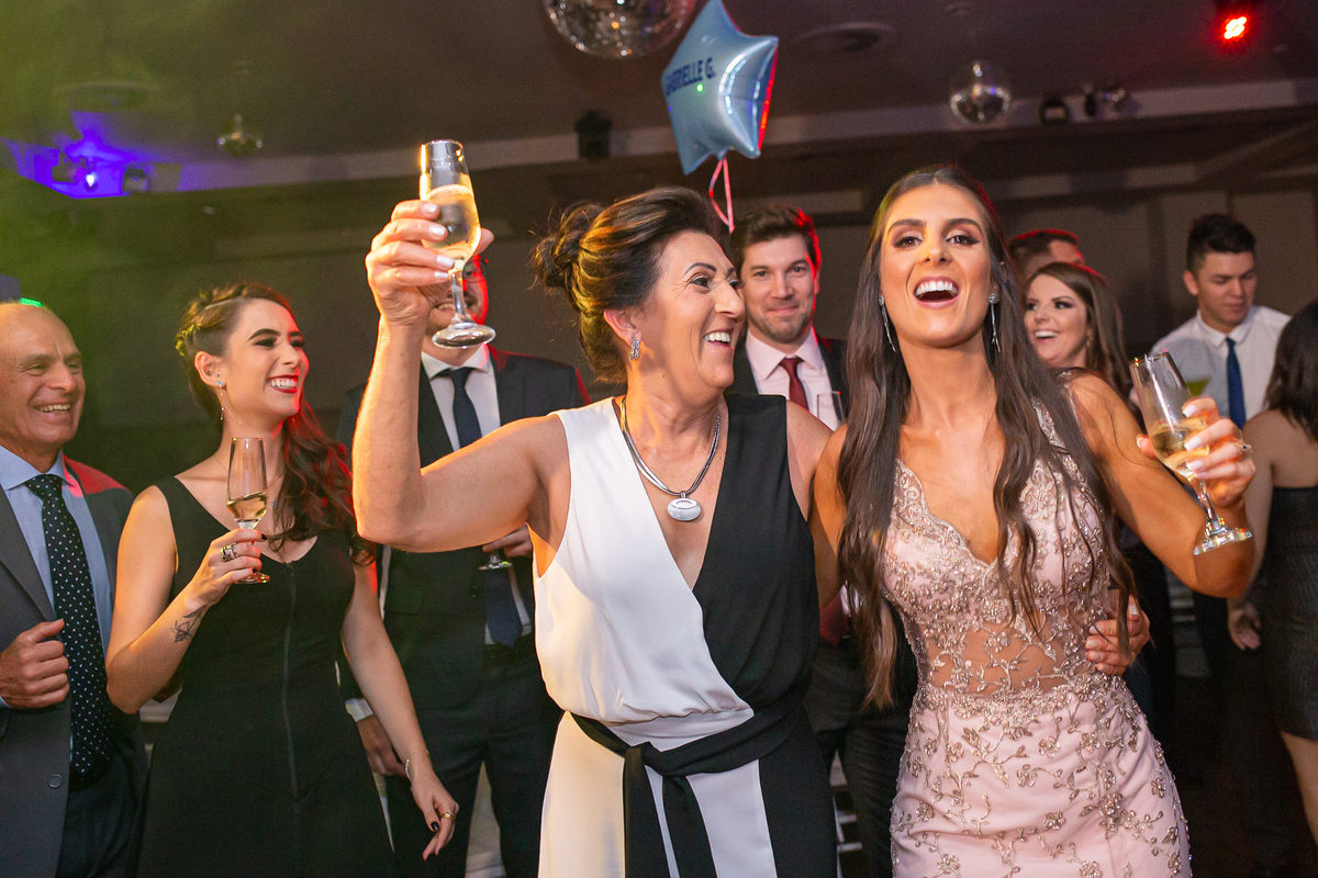 formatura, festa, decoração, arquitetura, formanda, fotografo de formatura, faculdade, pucrs, unisinos, ulbra, ufrgs, medicina, direito, prova de toga, diploma, fotografo porto alegre, fotografo profissional