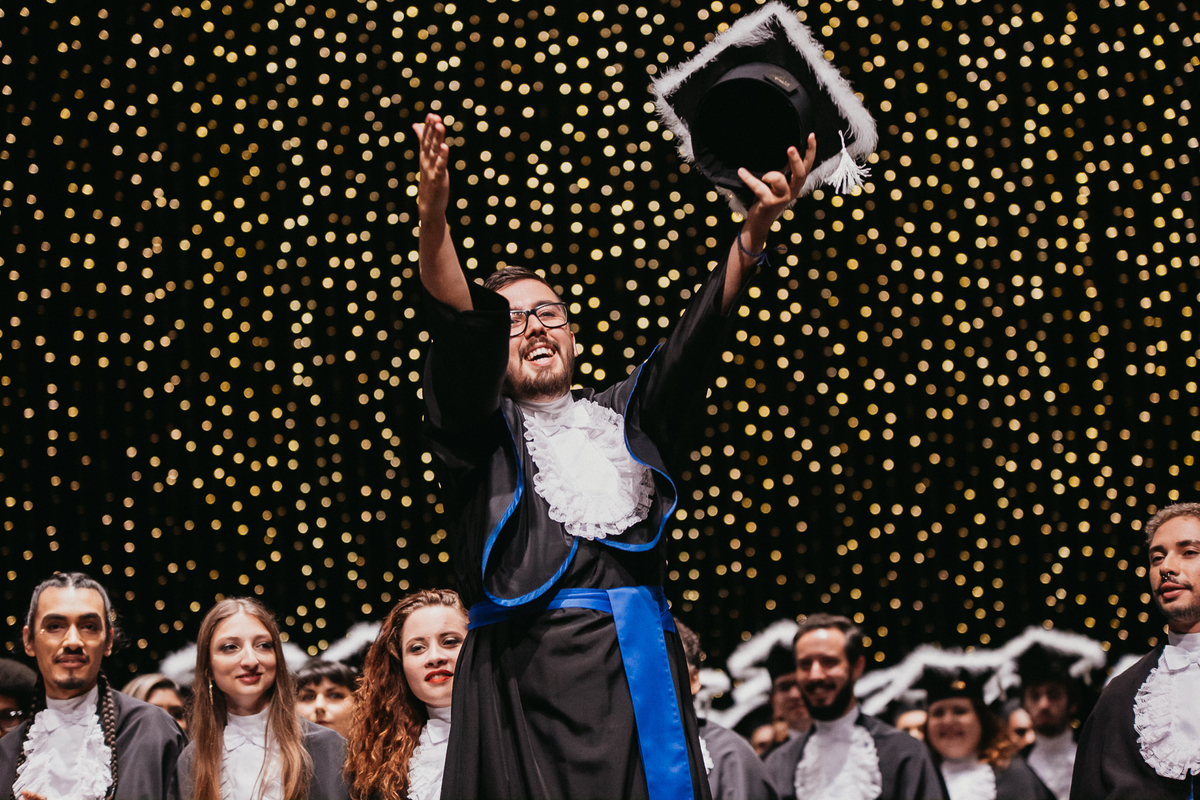 formatura, musica, ufrgs, pucrs, ulbra, unisinos, faculdade, universidade, festa de formatura, festa de direito, formando, medicina, arquitetura, prova de toga, diploma, toga, trombone, instituto de artes, fotografo de formatura, 