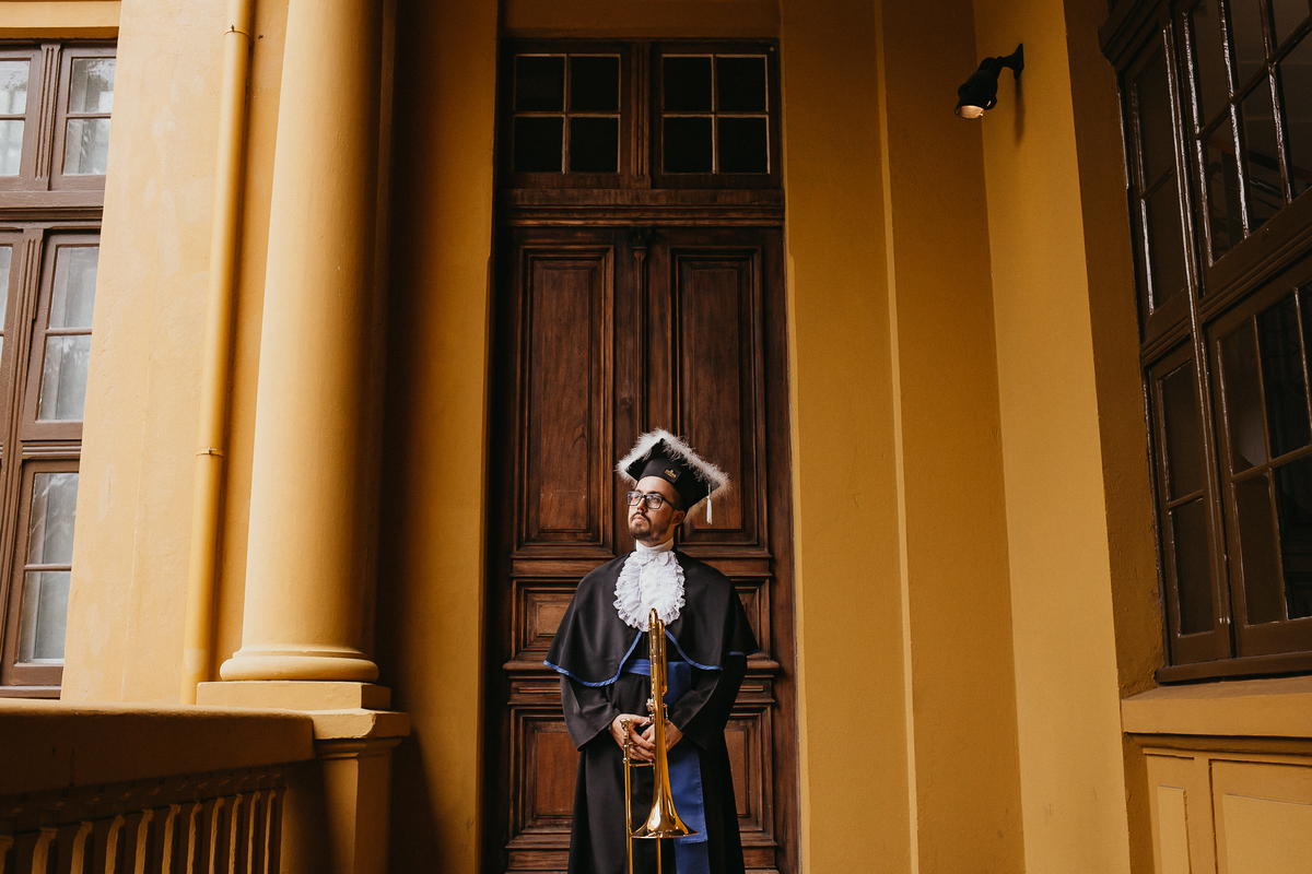 formatura, musica, ufrgs, pucrs, ulbra, unisinos, faculdade, universidade, festa de formatura, festa de direito, formando, medicina, arquitetura, prova de toga, diploma, toga, trombone, instituto de artes, fotografo de formatura, 