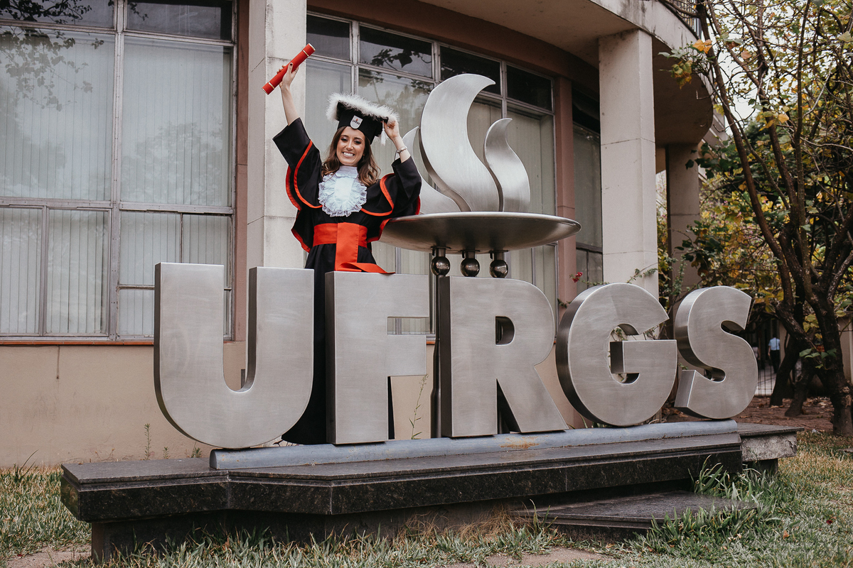 formatura direito, fotografo, fotografo de formatura, festa, direito, faculdade de direito, colação de grau, decoração de festa, ufrgs, pucrs, medicina, fotografo porto alegre, vestido de formatura
