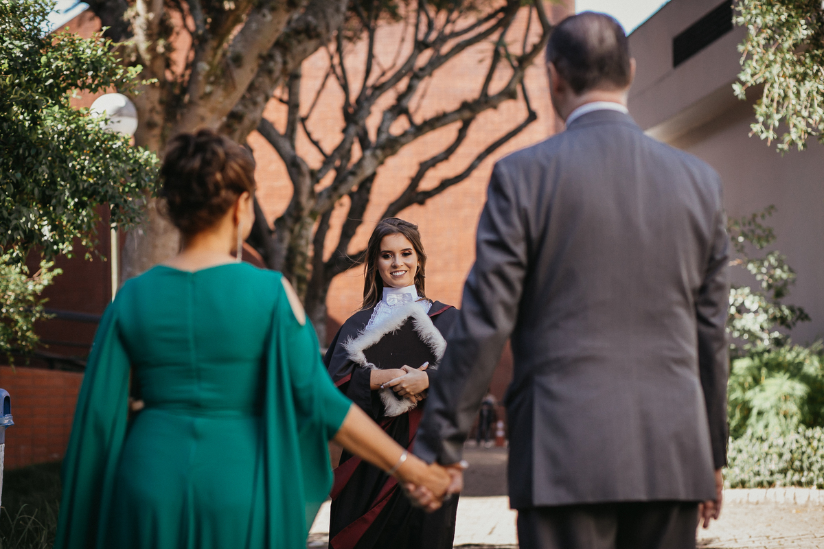 odonto, formatura, colação de grau, festa de formatura, formanda, pucrs, prova de togas, odontologia, decoração de formatura, vestido de festa