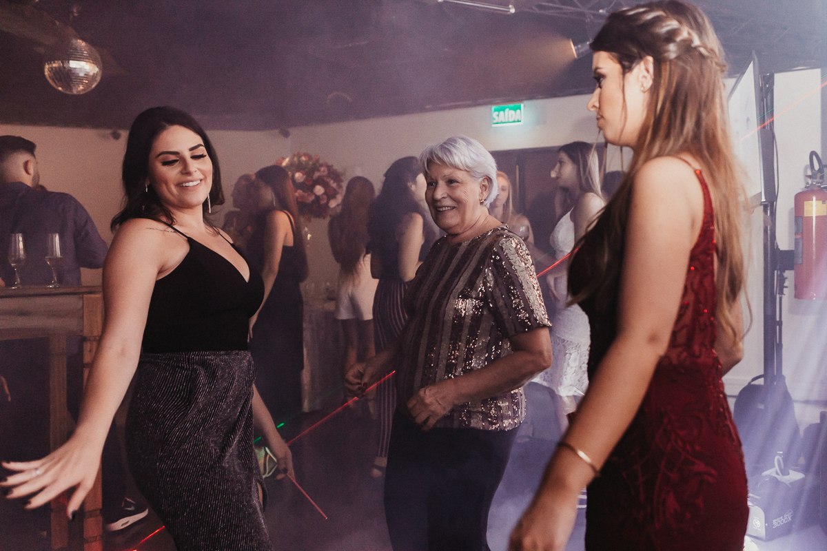 odonto, formatura, colação de grau, festa de formatura, formanda, pucrs, prova de togas, odontologia, decoração de formatura, vestido de festa