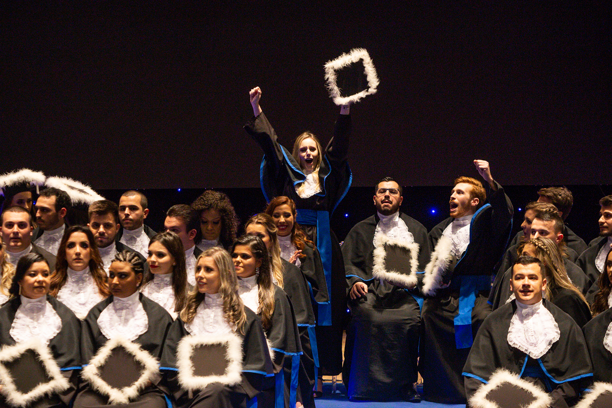 formatura, ufrgs, adm, pucrs, unisinos, ulbra, direito, faculdade, universidade, festa de formatura, colação de grau, diploma, festa adm, decoração, administração ufrgs, prova de togas, fotografo de formatura, fotografo profissional